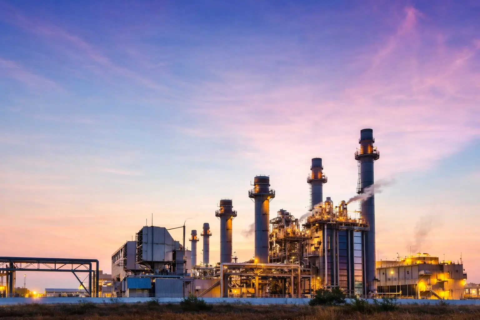 Industrial power plant with boiler and steam generation system for energy production